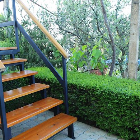 Villa Kevin'S Sarandë Buitenkant foto