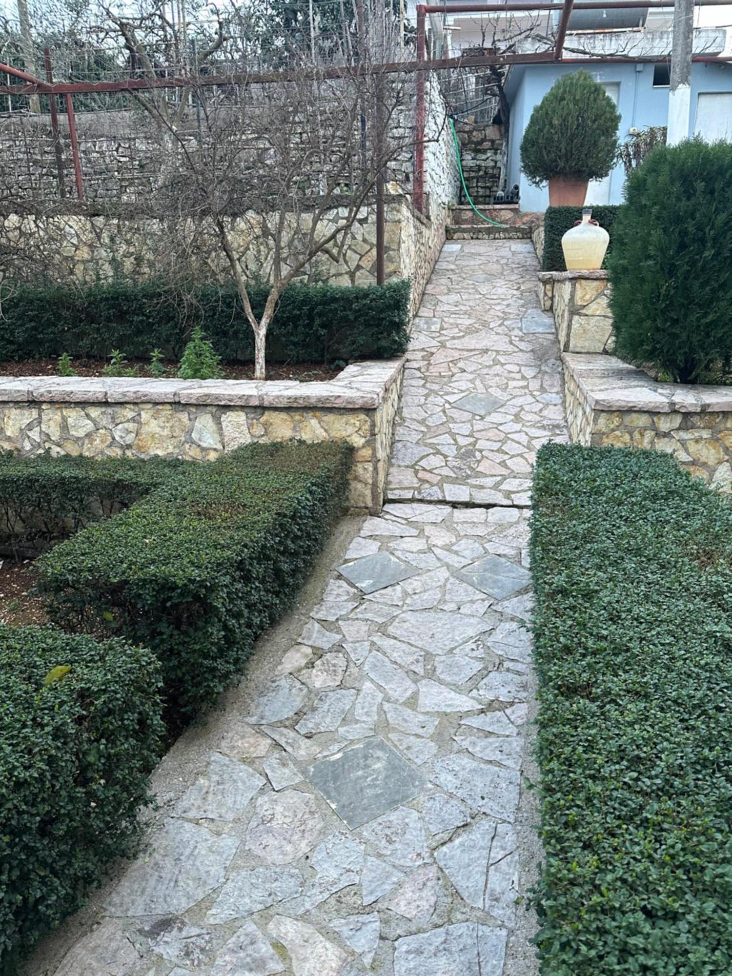 Villa Kevin'S Sarandë Buitenkant foto