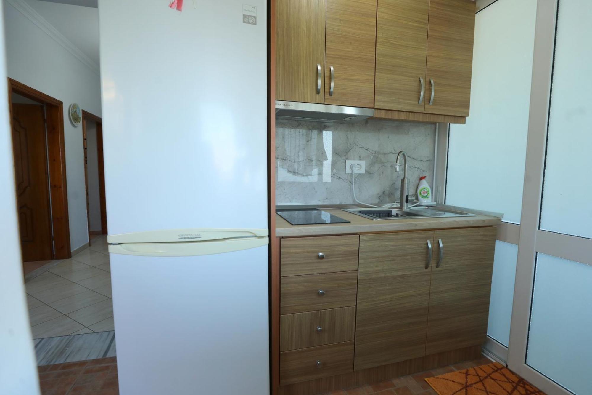 Villa Kevin'S Sarandë Buitenkant foto